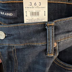 BRAND NEW w/ tags Lucky Brand 363 Vintage Straight Jeans